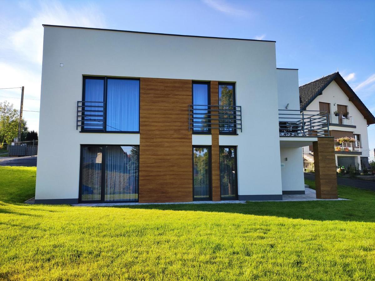 Trzy Male Drzewka Apartment Wielka Wies  Exterior photo