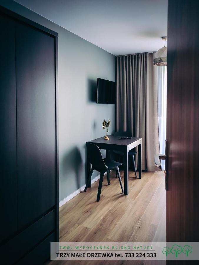Trzy Male Drzewka Apartment Wielka Wies  Exterior photo